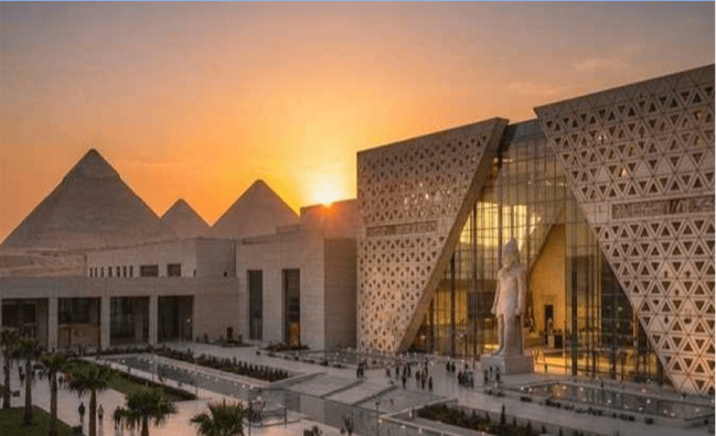 Kairo Tagesausflug ab Hurghada – Pyramiden, Sphinx und Grand Egyptian Museum